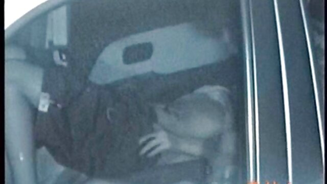 Porno Un couple excité aime baiser avec une milf dans film français pornographique gratuit les tons du cinéma