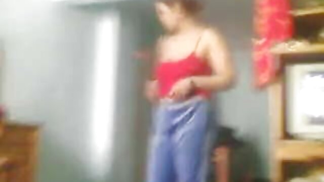Porno Une fille surprend film amateur x francais son père en train de se branler JOI